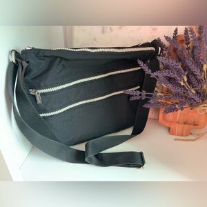 Black Baggallini Bag